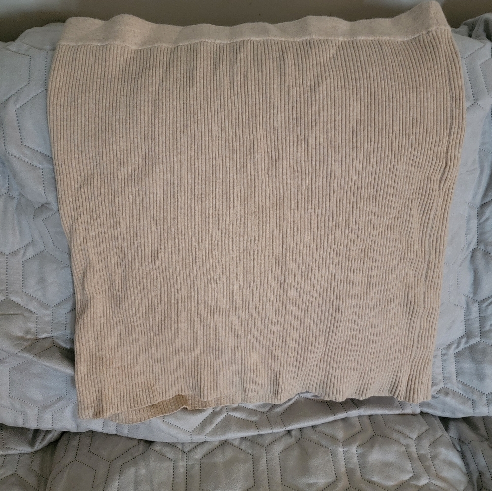 Old navy sweater skirt
